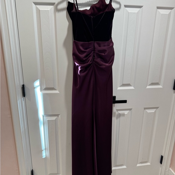 Betsy & Adam Strapless Purple Dress - Picture 8 of 10